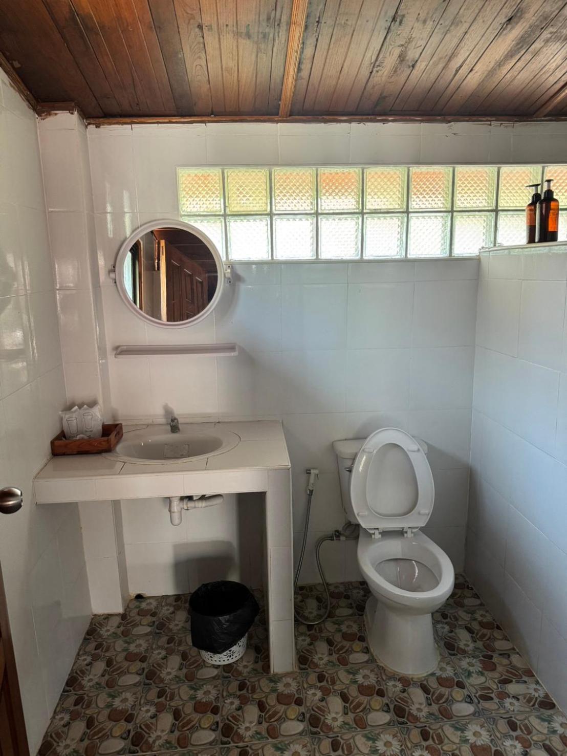 Denchai City Resort เด่นชัยซิตี้ รีสอร์ท Phrae Luaran gambar