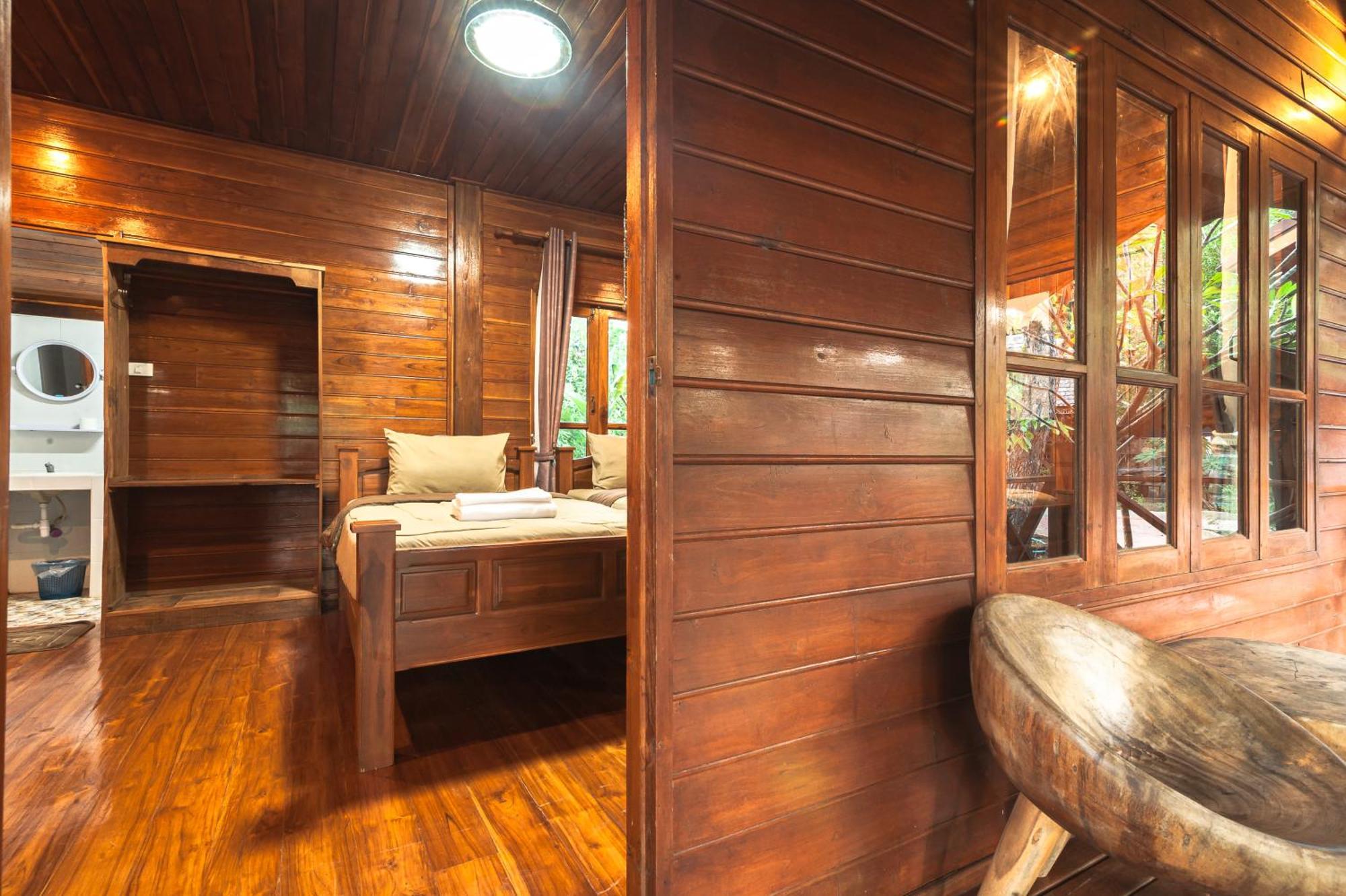 Denchai City Resort เด่นชัยซิตี้ รีสอร์ท Phrae Luaran gambar