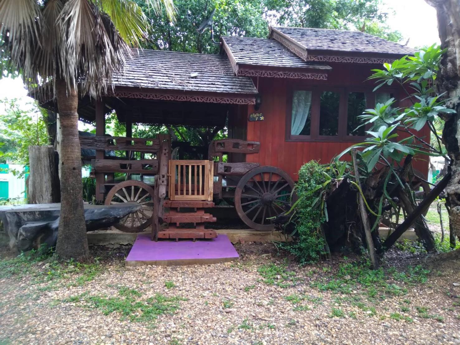 Denchai City Resort เด่นชัยซิตี้ รีสอร์ท Phrae Luaran gambar